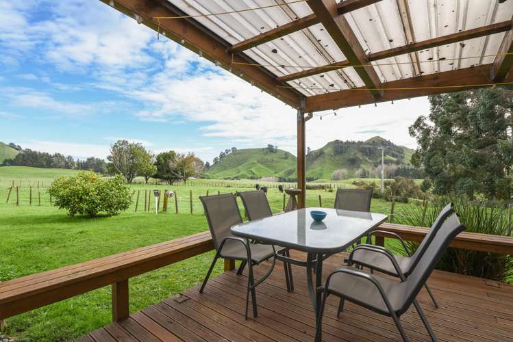 618 Te Weta Road Waikite Valley_13