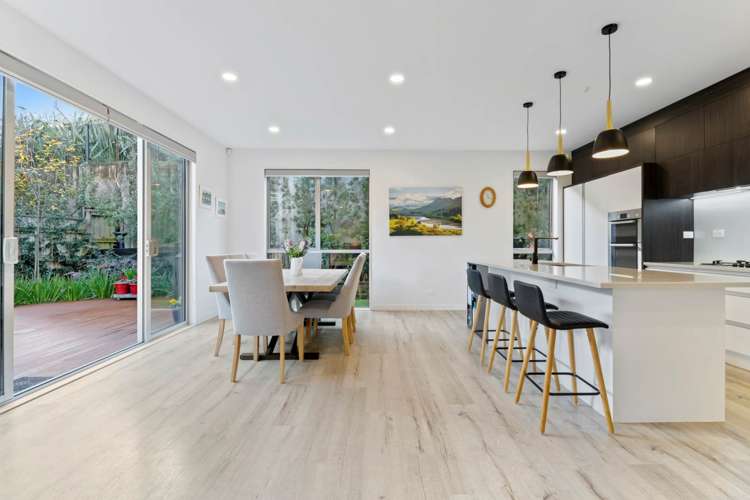 20 Syd Grant Crescent Orewa_12