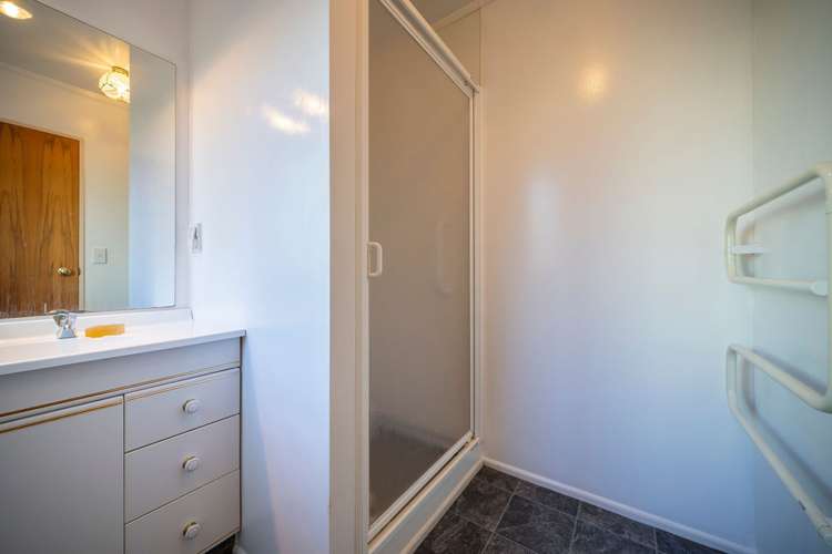 20 Fernlea Rise Richmond_12