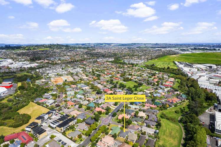 1/3 Saint Leger Close Huntington Park_17