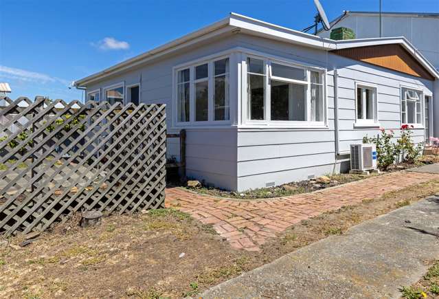 2/91 Houldsworth Street Blenheim_4