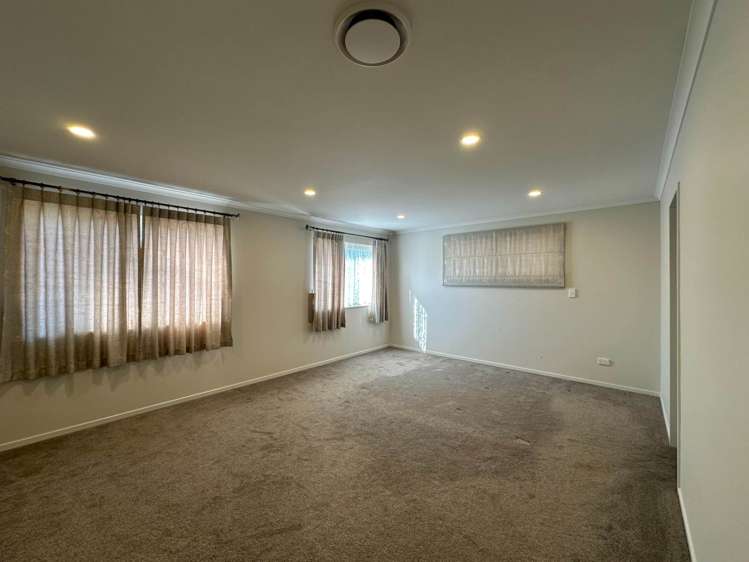 8 Drumconnell Drive Flat Bush_12