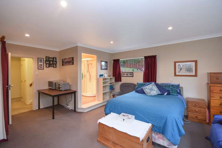 2 Moodie Street Shiel Hill_10