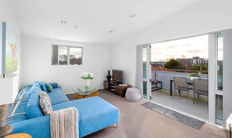 3/8 Hutcheson Street Sydenham_1