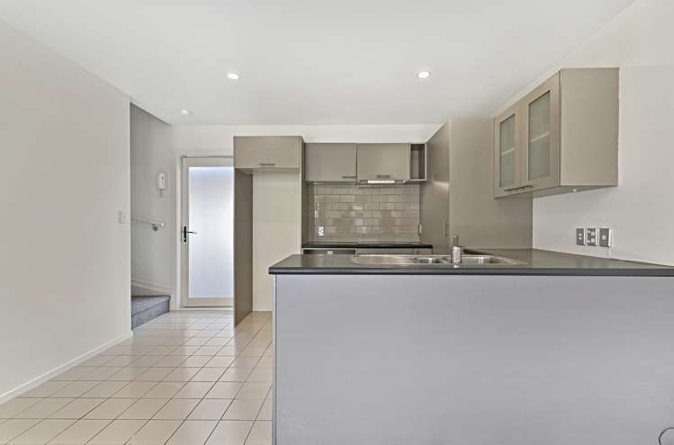 31/2 Cawley Street Ellerslie_7