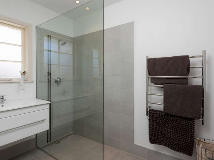 4 Collett Place Riversdale_14