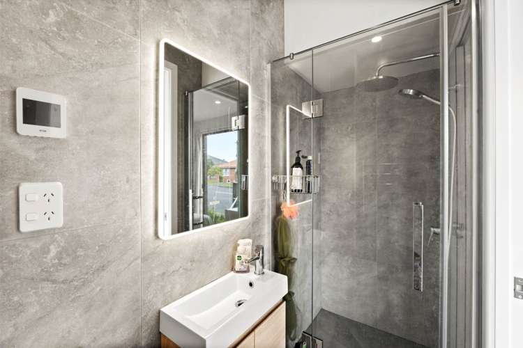 2/14 Williamson Avenue Belmont_13