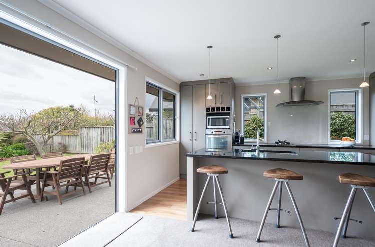 4 Romney Close Richmond_4