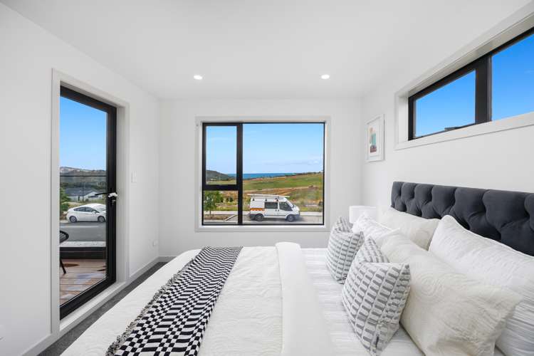 60 Matangi View Drive Orewa_21