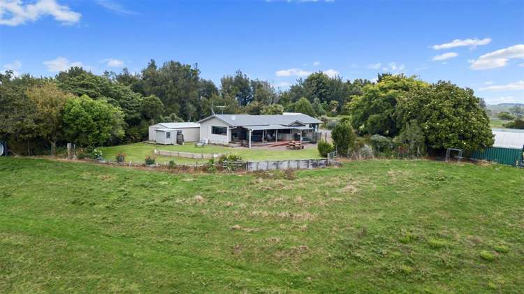 565 Barber Road Otewa_34