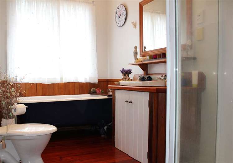 14 Ambler Avenue Glen Eden_16