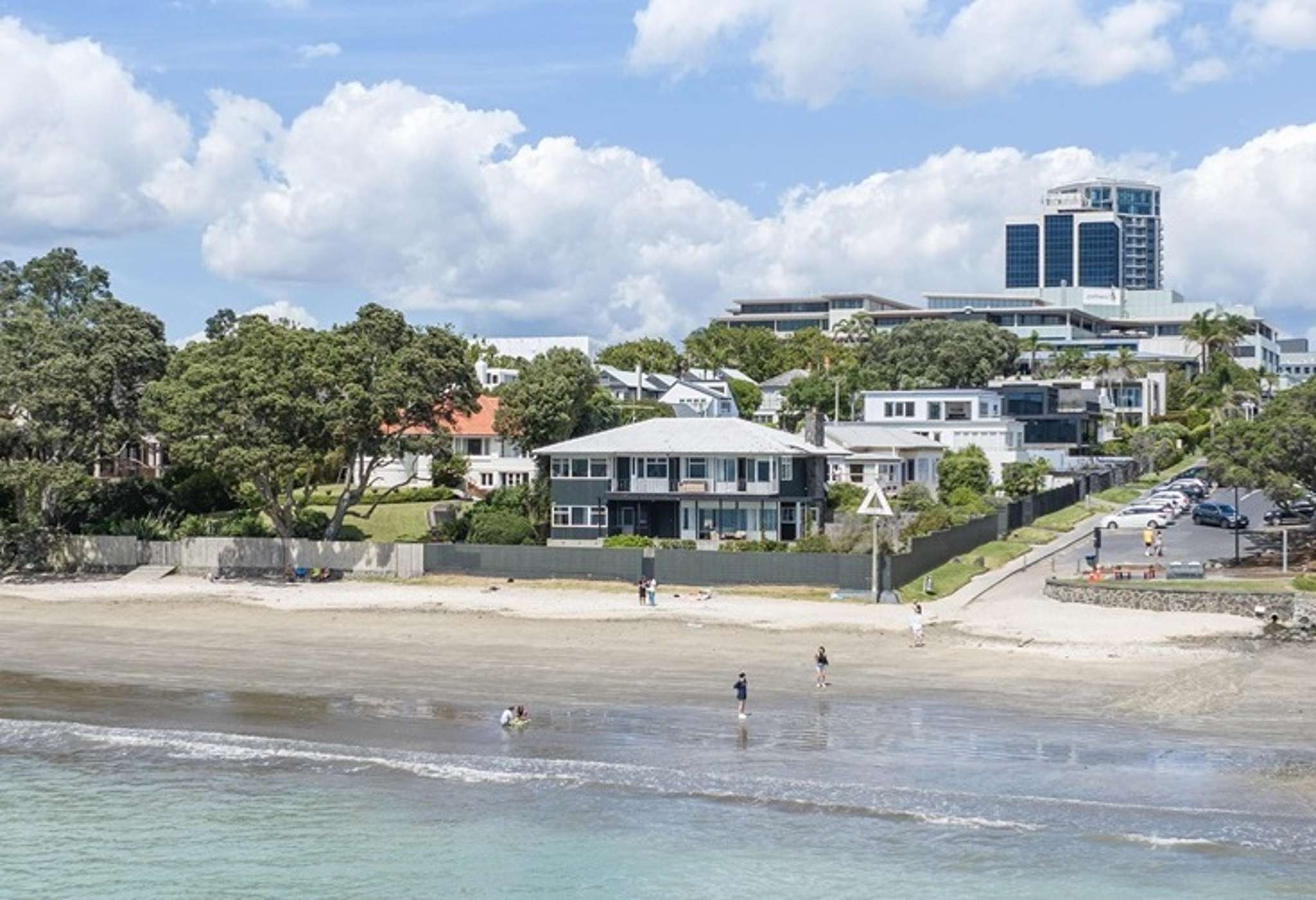 $90m on the beach: Nine waterfront homes in Takapuna for sale at the same time