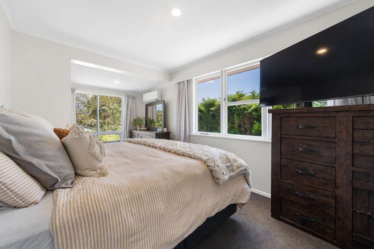 19 Hutchinsons Road Bucklands Beach_12