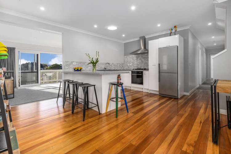 8 Hughes Street_3