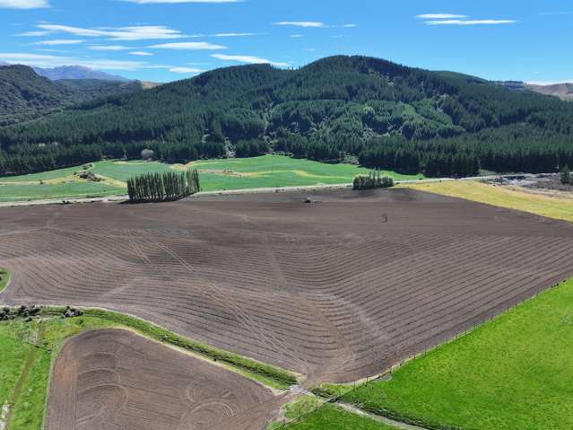 3730 Blackmount Redcliff Road Blackmount_3