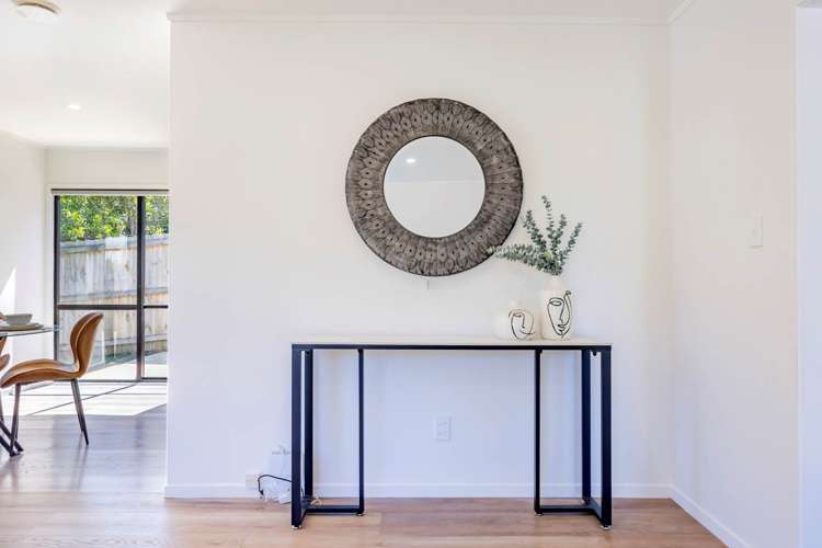 13 Cottam Grove Northcross_9