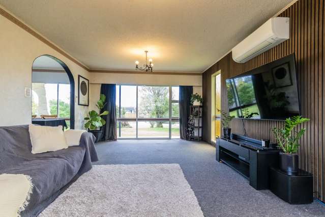 16 Kimberley Grove Westbrook_1