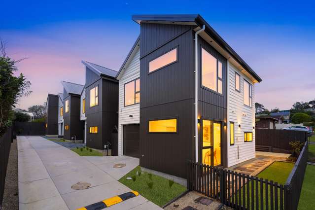 Brand New 5-Bedroom Homes in Browns Bay
