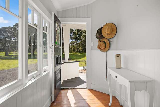 194 Waikoukou Valley Road Waimauku_2