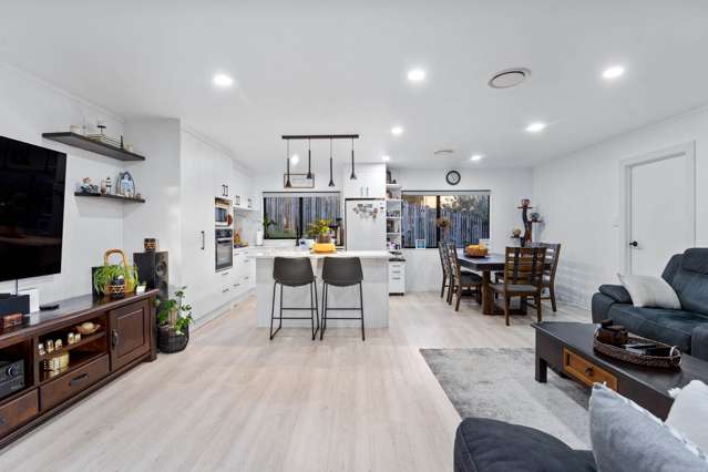 2/27 Mallard Place Unsworth Heights_2