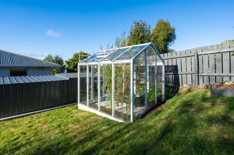 8 Mcdonald Street Brockville_18