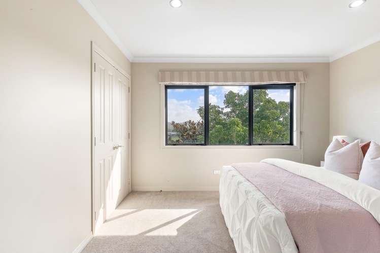 1 Dressage Lane Greenhithe_17