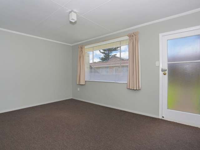 6/120 Featherston Street Palmerston North Central_4