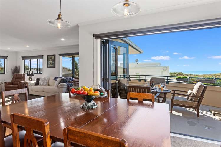 274 Ocean Road Ohope_2