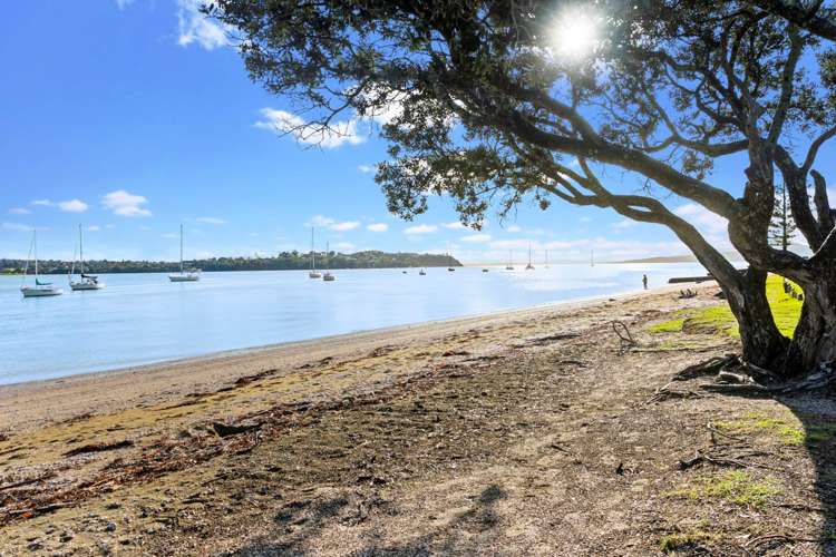 14 The Parade Bucklands Beach_17