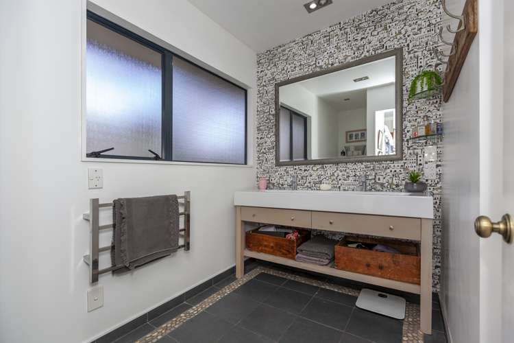 300 Rosetta Road Raumati Beach_13