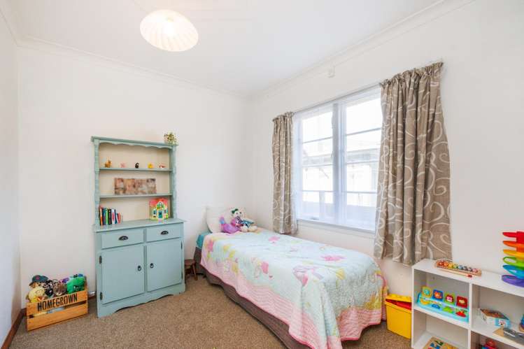 236 Tremaine Avenue Highbury_8