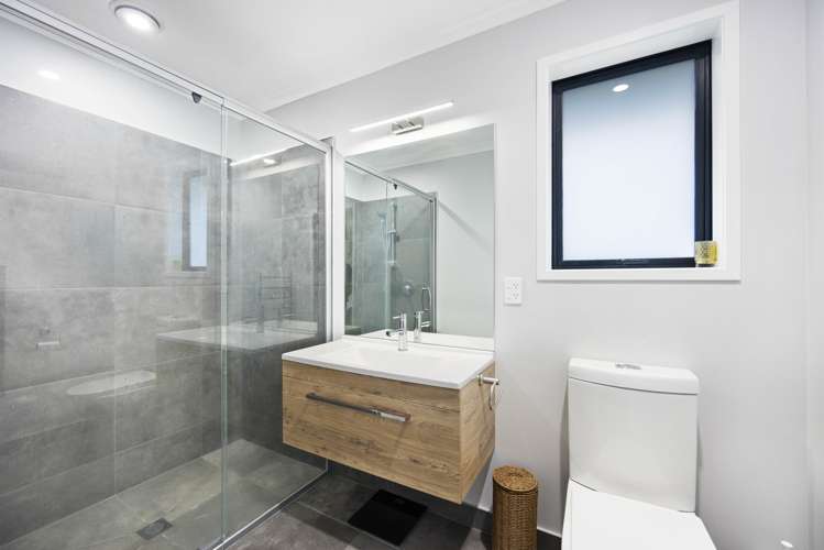 32 Peacock Place Pokeno_15