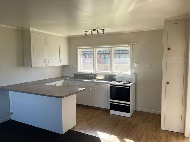 1/18 Fow Street Hamilton Central_2