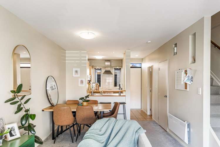 15/21 Armoy Drive East Tamaki_10