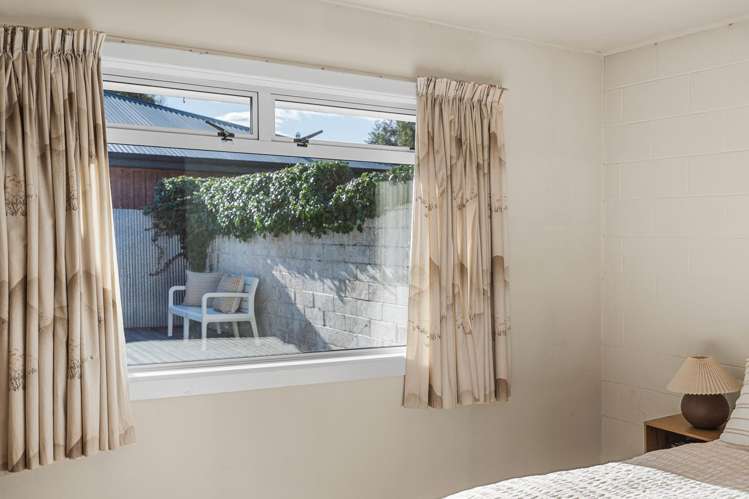 2/111A Rose Street Somerfield_17