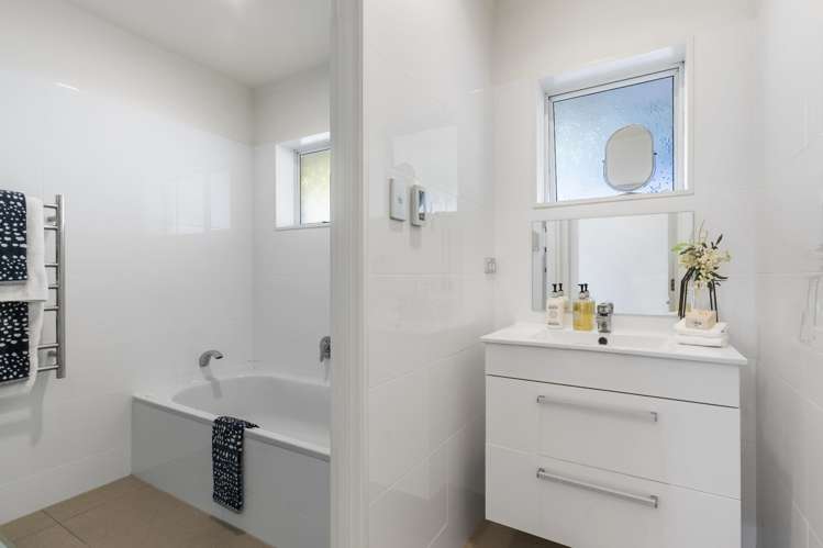 285 Beach Road Campbells Bay_22