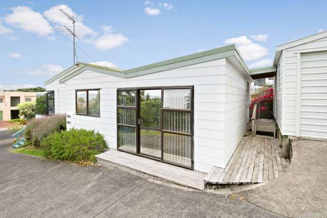 31a Pacific Parade Army Bay_2