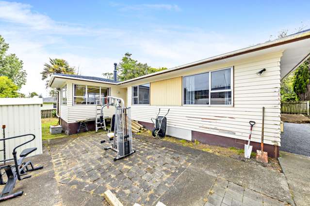 6 Ronald Place Manurewa_1