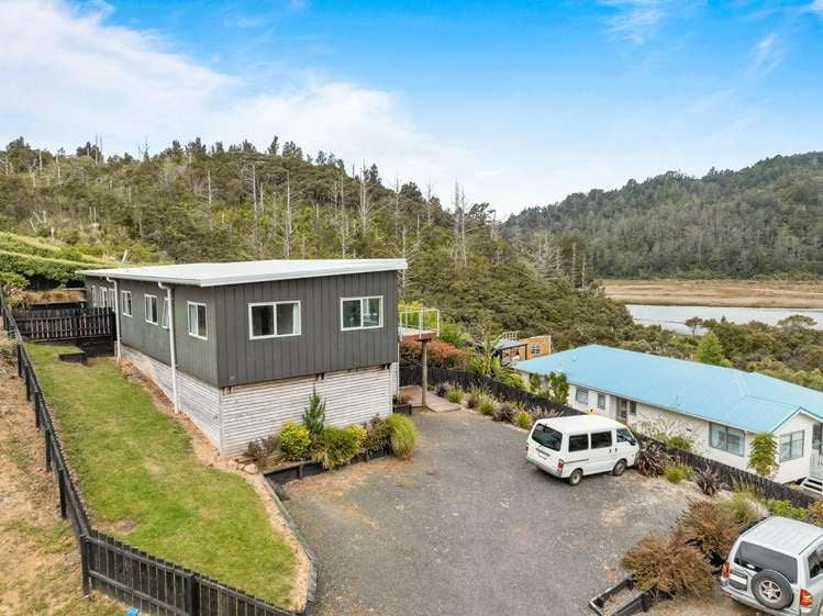 135 Rangituia Street Whangamata_21