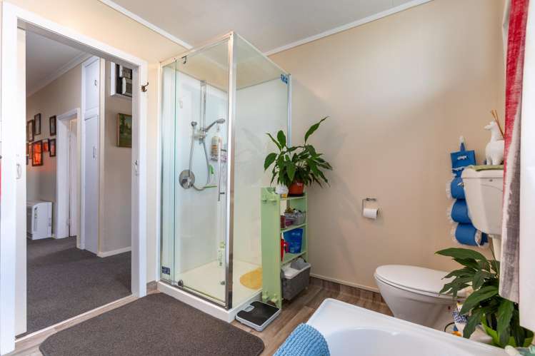 276 High Street Dannevirke_20