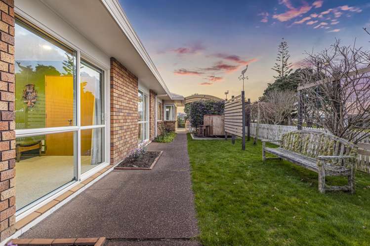 48 Settlers Grove Orewa_28