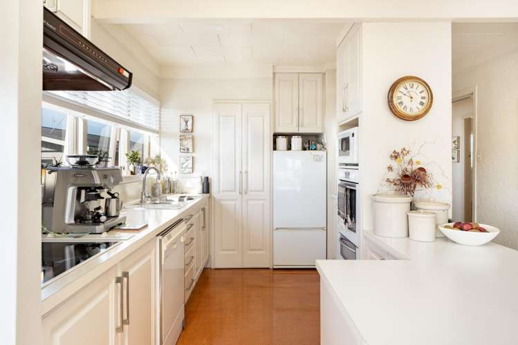43 Hinewa Road Otumoetai_6