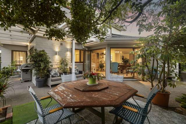 30 Mauritius Key Papamoa_1