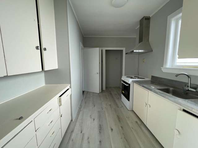 Renovated 2 bedroom unit