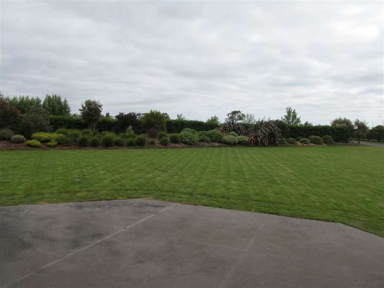 1018b Camerons Line Feilding_21