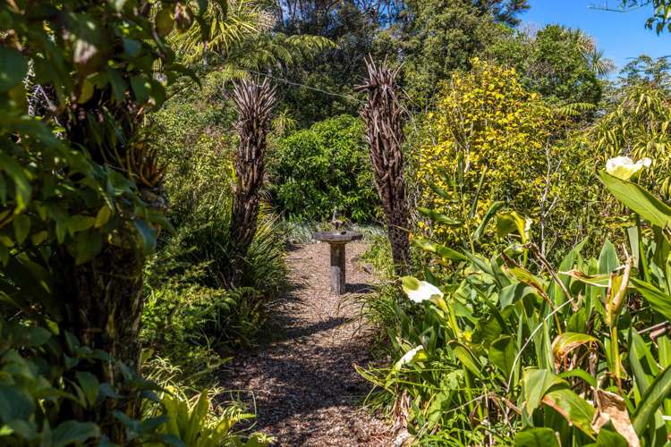 21 Hauraki Road Oneroa_24