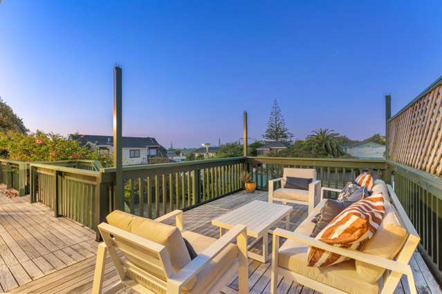 12 Kaitawa Street Waikanae Beach_3