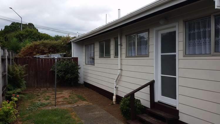 2/341 Kamo Road Whau Valley_5