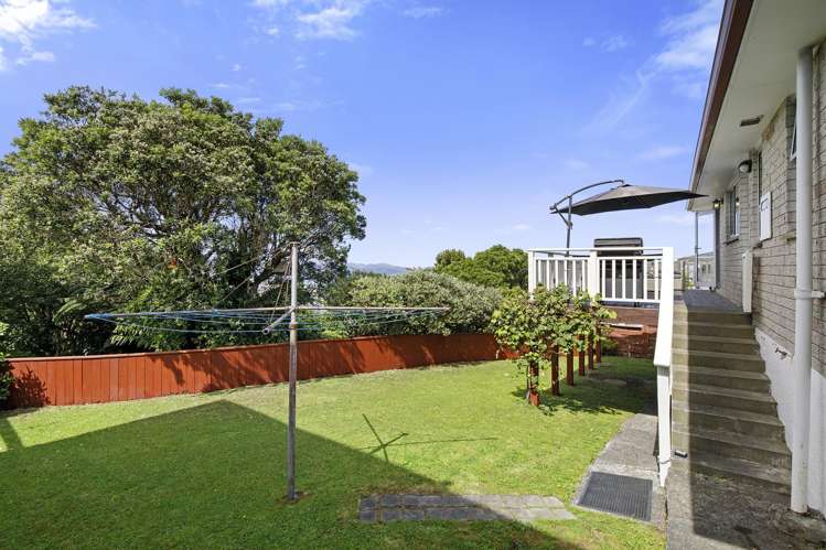 248 Dowse Drive Maungaraki_18