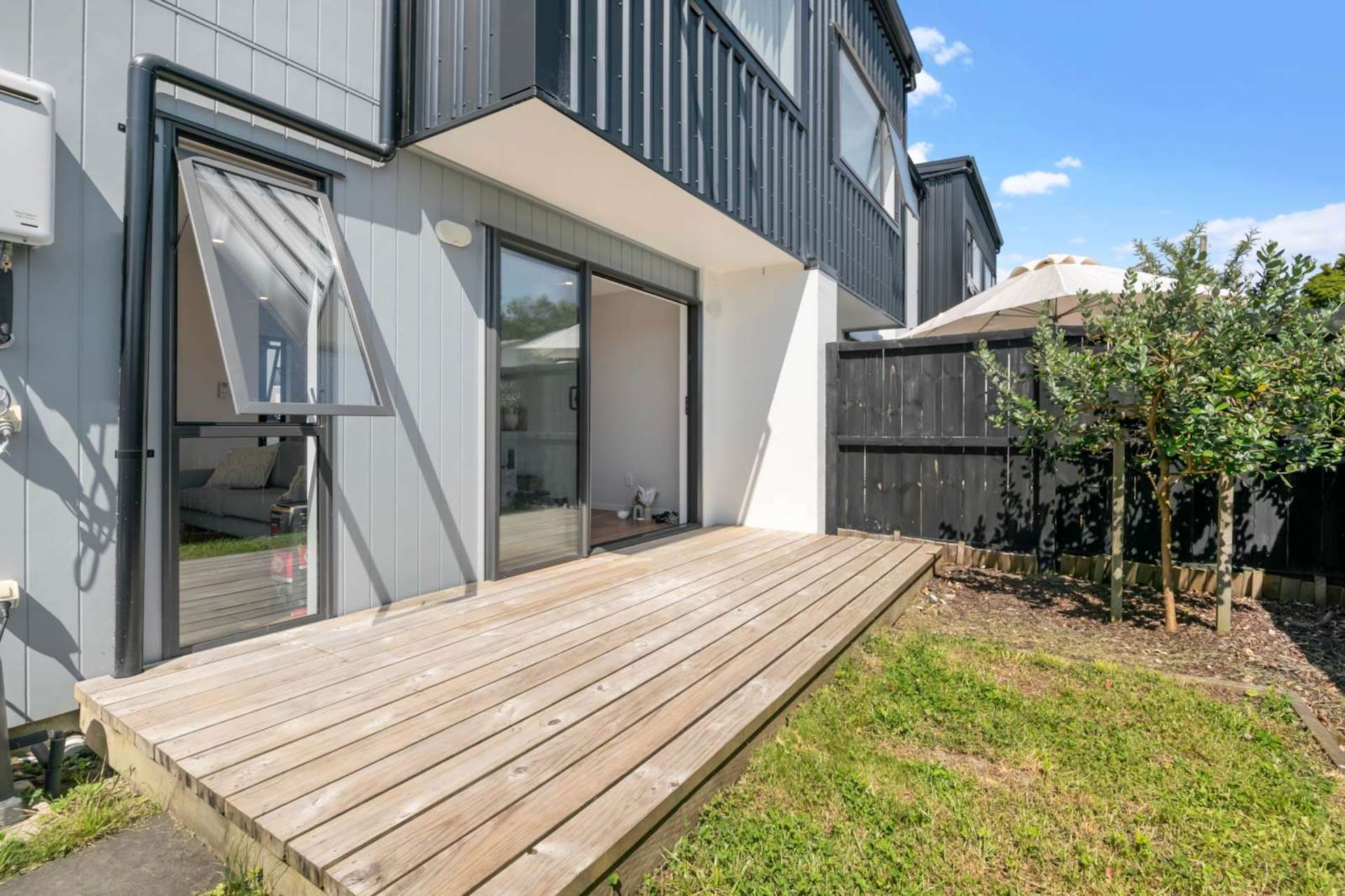 4/36 Kaipatiki Road Glenfield_0